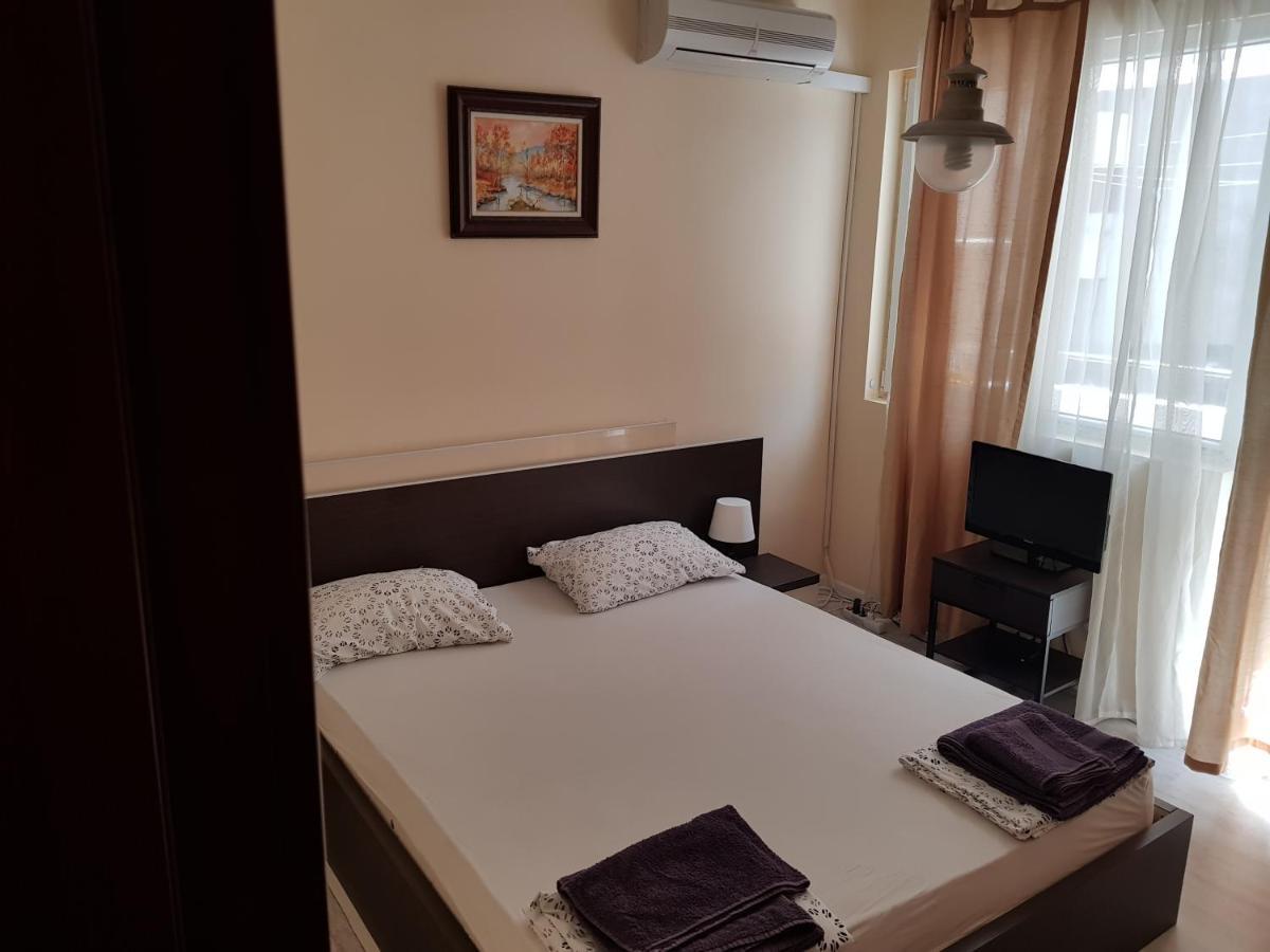 Ivet Apartment Warna Zewnętrze zdjęcie